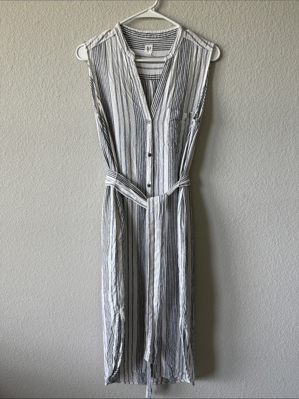 GAP Sleeveless Maxi Shirt Dress in White and Navy Stripes